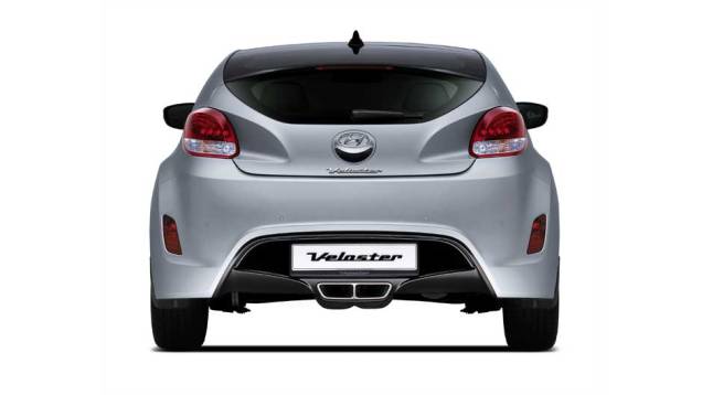 <a href="https://beta-develop.quatrorodas.abril.com.br/carros/lancamentos/hyundai-veloster-641581.shtml" rel="migration">Leia mais</a> <a href="https://beta-develop.quatrorodas.abril.com.br/carros/lancamentos/hyundai-veloster-641581.shtml" rel="migration">Leia mais</a>