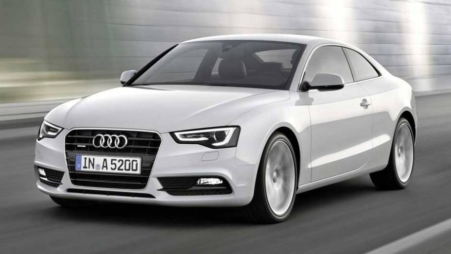 Modelo passou por facelift e teve mudanças no motor Modelo passou por facelift e teve mudanças no motor