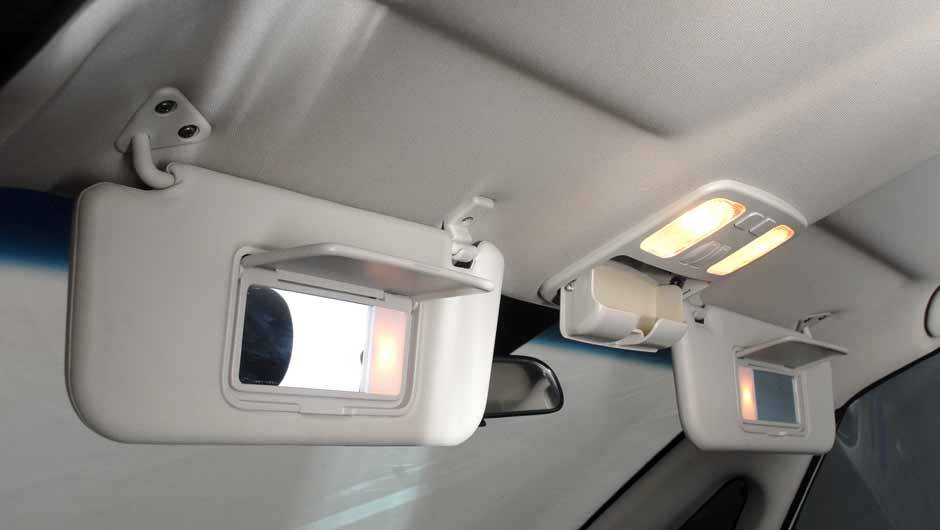 Minivan &eacute; o terceiro modelo da marca a desembarcar no Brasil. <a href="https://beta-develop.quatrorodas.abril.com.br/carros/lancamentos/jac-j6-635765.shtml" rel="migration">Leia mais</a>