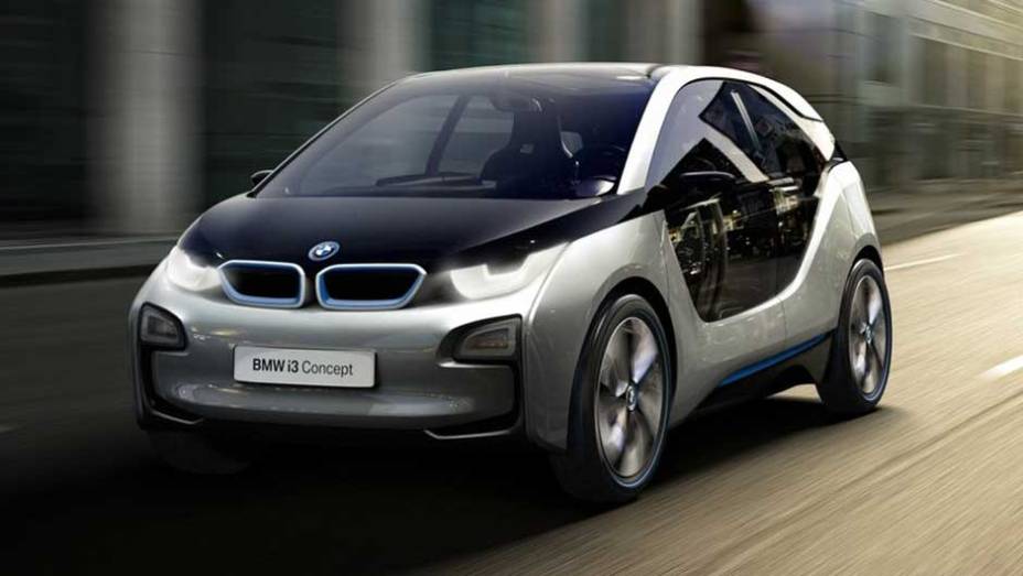 Compacto de quatro lugares, modelo inaugura a submarca de veículos elétricos da BMW. <a href="https://beta-develop.quatrorodas.abril.com.br/noticias/sustentabilidade-bmw-revela-detalhes-divisao-eletrica-i-natali-chiconi-297169_p.shtml" rel="migration">Leia mais</a>