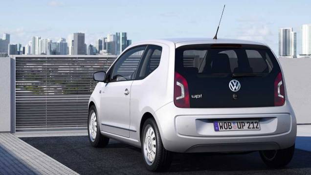 No Velho Continente, o Up! vai substituir o brasileiro Fox. <a href="https://beta-develop.quatrorodas.abril.com.br/noticias/fabrincantes-volkswagem-mostra-detalhes-up-299370_p.shtml" rel="migration">Leia mais</a> No Velho Continente, o Up! vai substituir o brasileiro Fox. <a href="https://beta-develop.quatrorodas.abril.com.br/noticias/fabrincantes-volkswagem-mostra-detalhes-up-299370_p.shtml" rel="migration">Leia mais</a>