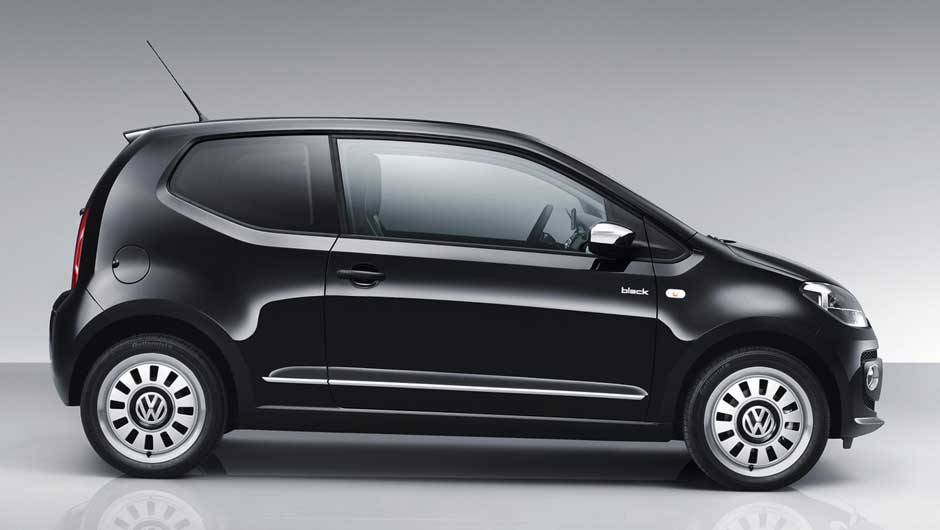 O Up! é pequeno em tudo: tem apenas 3,54 metros de comprimento. <a href="https://beta-develop.quatrorodas.abril.com.br/noticias/fabrincantes-volkswagem-mostra-detalhes-up-299370_p.shtml" rel="migration">Leia mais</a> O Up! é pequeno em tudo: tem apenas 3,54 metros de comprimento. <a href="https://beta-develop.quatrorodas.abril.com.br/noticias/fabrincantes-volkswagem-mostra-detalhes-up-299370_p.shtml" rel="migration">Leia mais</a>