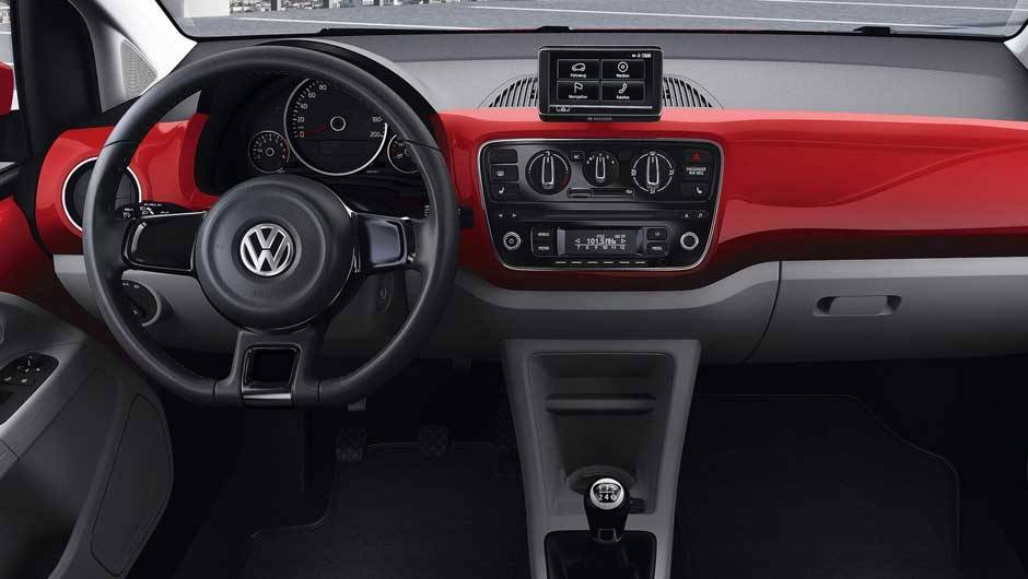 Painel é simples, porém funcional. <a href="https://beta-develop.quatrorodas.abril.com.br/noticias/fabrincantes-volkswagem-mostra-detalhes-up-299370_p.shtml" rel="migration">Leia mais</a> Painel é simples, porém funcional. <a href="https://beta-develop.quatrorodas.abril.com.br/noticias/fabrincantes-volkswagem-mostra-detalhes-up-299370_p.shtml" rel="migration">Leia mais</a>