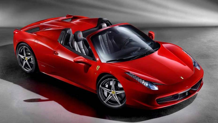 Modelo será o primeiro conversível da Ferrari a ter motor traseiro | <a href="https://beta-develop.quatrorodas.abril.com.br/noticias/ferrari-revela-detalhes-458-italia-spider-299554_p.shtml" rel="migration">Leia mais</a>