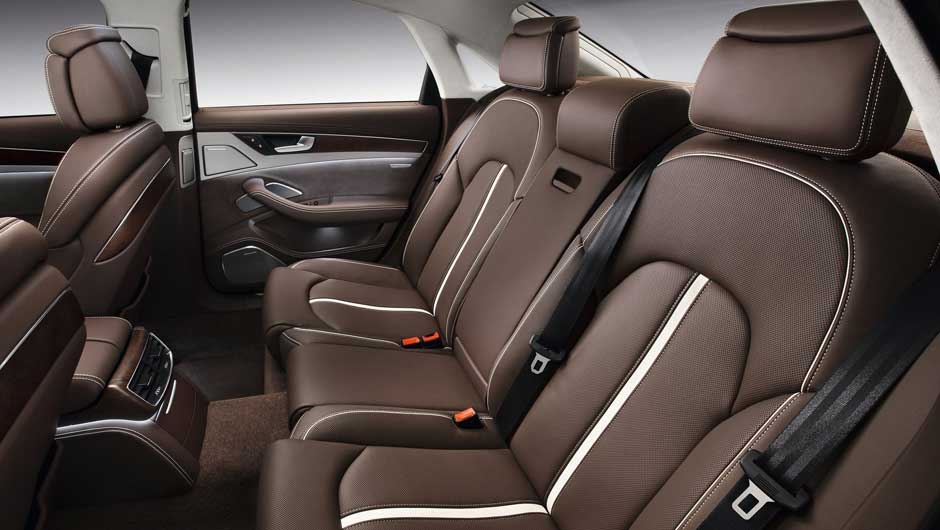 Sed&atilde; &eacute; o mais luxuoso da marca | <a href="https://beta-develop.quatrorodas.abril.com.br/carros/lancamentos/audi-a8-hybrid-637518.shtml" rel="migration">Leia mais</a>
