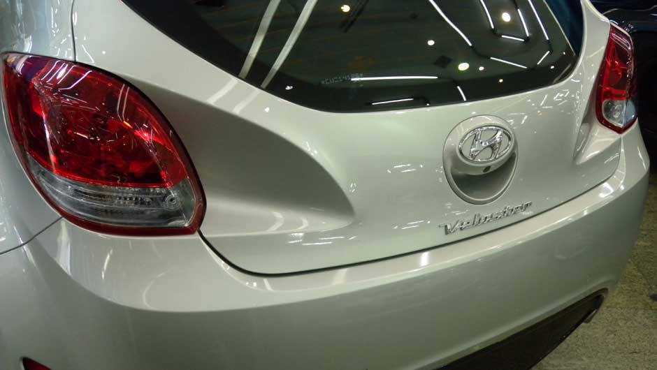 Hyundai Veloster | <a href="https://beta-develop.quatrorodas.abril.com.br/noticias/veloster-elantra-ja-estao-venda-concessionarias-hyundai-303518_p.shtml" rel="migration">Leia mais</a> Hyundai Veloster | <a href="https://beta-develop.quatrorodas.abril.com.br/noticias/veloster-elantra-ja-estao-venda-concessionarias-hyundai-303518_p.shtml" rel="migration">Leia mais</a>