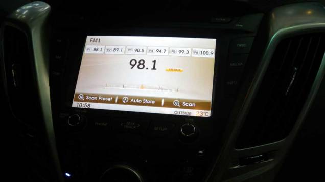 Hyundai Veloster | <a href="https://beta-develop.quatrorodas.abril.com.br/noticias/veloster-elantra-ja-estao-venda-concessionarias-hyundai-303518_p.shtml" rel="migration">Leia mais</a> Hyundai Veloster | <a href="https://beta-develop.quatrorodas.abril.com.br/noticias/veloster-elantra-ja-estao-venda-concessionarias-hyundai-303518_p.shtml" rel="migration">Leia mais</a>