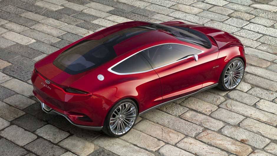 Algumas das refer&ecirc;ncias de estilo podem ser aproveitadas nos futuros lan&ccedil;amentos da Ford | <a href="https://beta-develop.quatrorodas.abril.com.br/noticias/ford-mostra-cupe-esportivo-evos-300581_p.shtml" rel="migration">Leia mais</a>