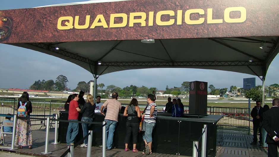 QRX 2011: quadriciclo