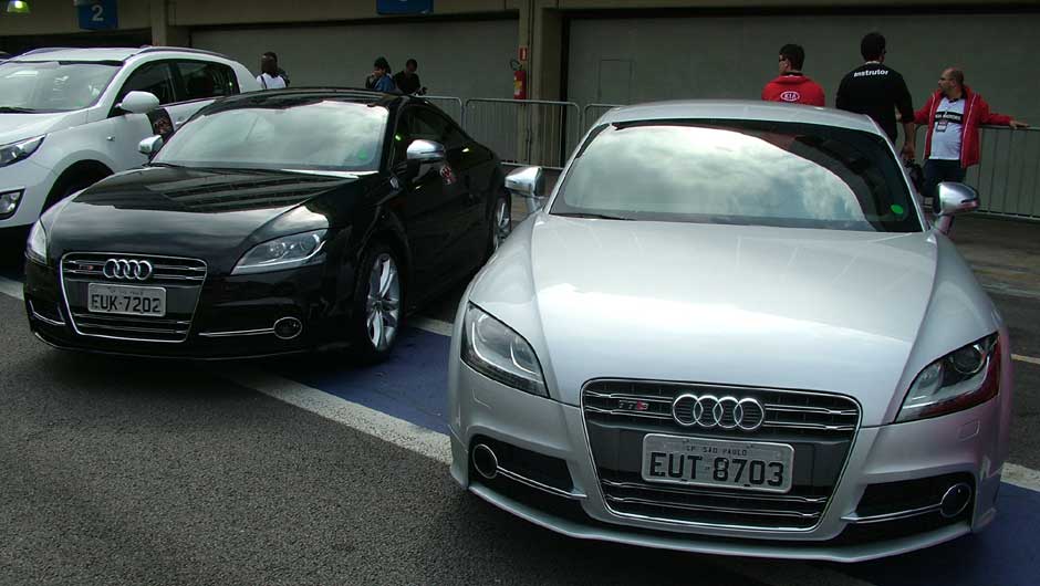 Carros da Audi no QRX 2011