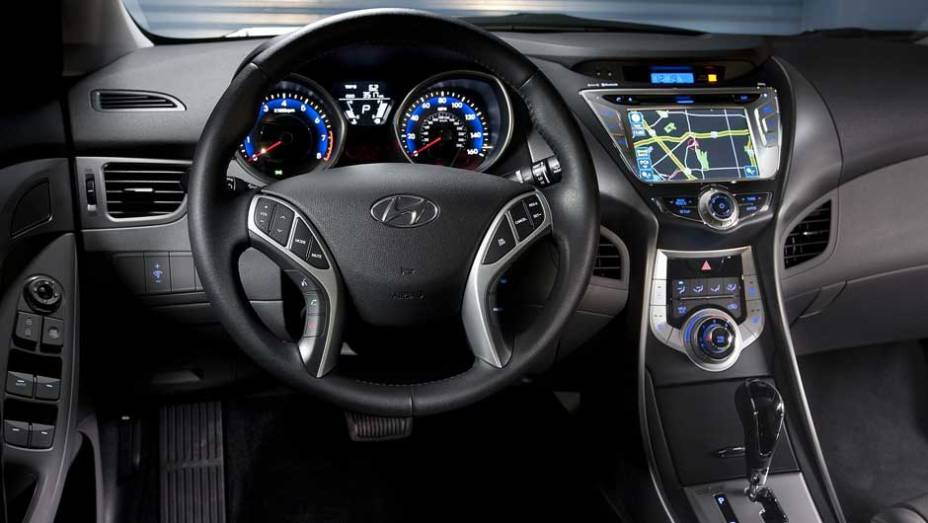 Por dentro, modelo conta com diferentes opções de acabamento Por dentro, modelo conta com diferentes opções de acabamento