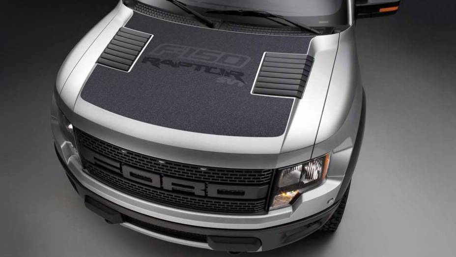 Ford F-150 SVT Raptor 2012 | <a href="https://beta-develop.quatrorodas.abril.com.br/noticias/nova-linha-ford-f-150-ganha-camera-dianteira-303573_p.shtml" rel="migration">Leia mais</a>