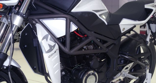Torque máximo é de 1,24 mkgf a 6.000 rpm | <a href="https://beta-develop.quatrorodas.abril.com.br/moto/noticias/kasinski-apresenta-nova-comet-gt-150-642186.shtml" rel="migration">Leia mais</a> Torque máximo é de 1,24 mkgf a 6.000 rpm | <a href="https://beta-develop.quatrorodas.abril.com.br/moto/noticias/kasinski-apresenta-nova-comet-gt-150-642186.shtml" rel="migration">Leia mais</a>