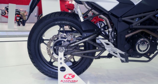 Moto é baseada nos modelos da Megelli | <a href="https://beta-develop.quatrorodas.abril.com.br/moto/noticias/kasinski-apresenta-nova-comet-gt-150-642186.shtml" rel="migration">Leia mais</a> Moto é baseada nos modelos da Megelli | <a href="https://beta-develop.quatrorodas.abril.com.br/moto/noticias/kasinski-apresenta-nova-comet-gt-150-642186.shtml" rel="migration">Leia mais</a>