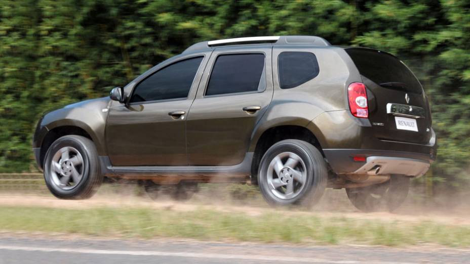 A topo-de-linha vem com tração integral | <a href="https://beta-develop.quatrorodas.abril.com.br/carros/lancamentos/renault-duster-642260.shtml" rel="migration">Leia mais</a>