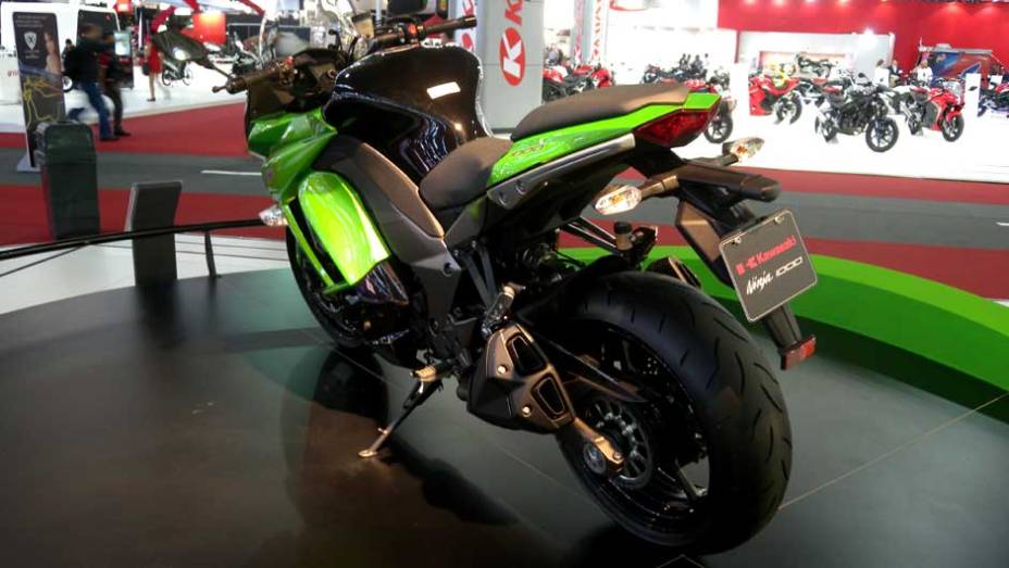 Moto chega ainda este ano | <a href="https://beta-develop.quatrorodas.abril.com.br/moto/noticias/kawasaki-tera-nova-integrante-familia-ninja-642159.shtml" rel="migration">Leia mais</a>