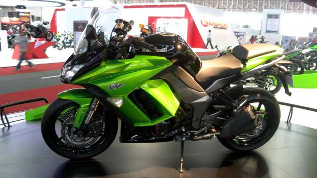Preços ainda não fora divulgados pela marca | <a href="https://beta-develop.quatrorodas.abril.com.br/moto/noticias/kawasaki-tera-nova-integrante-familia-ninja-642159.shtml" rel="migration">Leia mais</a> Preços ainda não fora divulgados pela marca | <a href="https://beta-develop.quatrorodas.abril.com.br/moto/noticias/kawasaki-tera-nova-integrante-familia-ninja-642159.shtml" rel="migration">Leia mais</a>