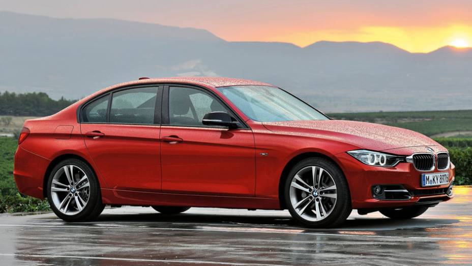 Vers&otilde;es turbodiesel t&ecirc;m 163 e 184 cavalos | <a href="https://beta-develop.quatrorodas.abril.com.br/carros/lancamentos/bmw-serie-3-643331.shtml" rel="migration">Leia mais</a>
