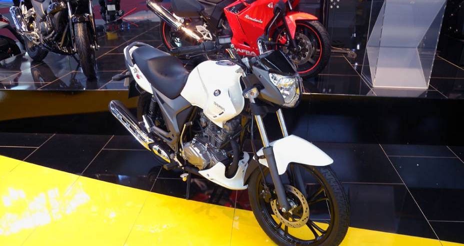 Street de 150 cc chega ao mercado em janeiro | <a href="https://beta-develop.quatrorodas.abril.com.br/moto/noticias/dafra-riva-150-mais-novidade-marca-642155.shtml" rel="migration">Leia mais</a>