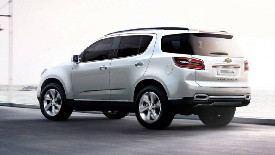 Carro tem espa&ccedil;o para sete ocupantes | <a href="https://beta-develop.quatrorodas.abril.com.br/noticias/gm-mostra-previa-nova-blazer-307053_p.shtml" rel="migration">Leia mais</a>
