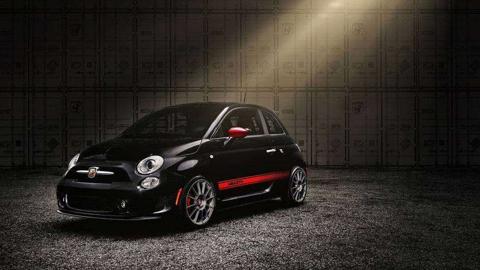 Modelo possui detalhes laterais em preto, branco ou vermelho | <a href="https://beta-develop.quatrorodas.abril.com.br/reportagens/salao/fiat-500-abarth-646523.shtml" rel="migration">Leia mais</a> Modelo possui detalhes laterais em preto, branco ou vermelho | <a href="https://beta-develop.quatrorodas.abril.com.br/reportagens/salao/fiat-500-abarth-646523.shtml" rel="migration">Leia mais</a>