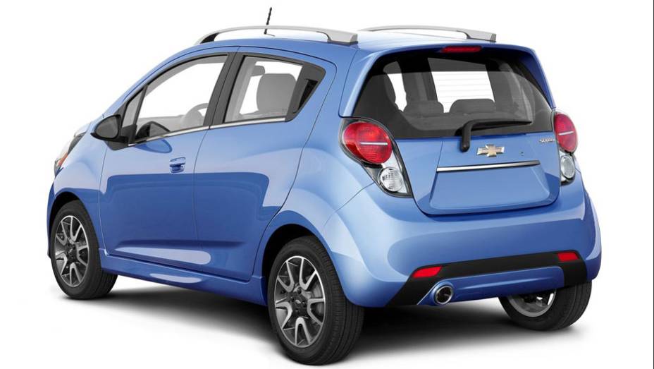 Spark conta com diversos elementos tecnol&oacute;gicos | <a href="https://beta-develop.quatrorodas.abril.com.br/reportagens/salao/chevrolet-spark-646704.shtml" rel="migration">Leia mais</a>