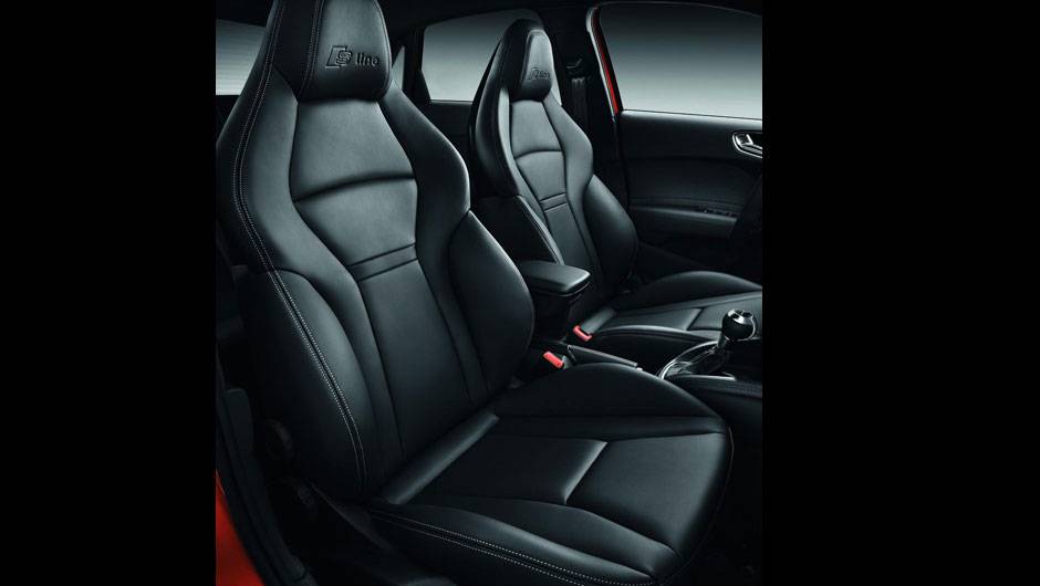 Os bancos esportivos fazem parte do pacote S-Line | <a href="https://beta-develop.quatrorodas.abril.com.br/carros/lancamentos/audi-a1-sportback-646768.shtml" rel="migration">Leia mais</a> Os bancos esportivos fazem parte do pacote S-Line | <a href="https://beta-develop.quatrorodas.abril.com.br/carros/lancamentos/audi-a1-sportback-646768.shtml" rel="migration">Leia mais</a>
