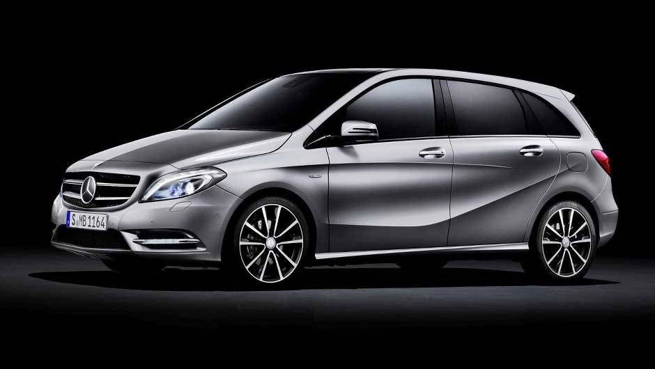 Os vincos na lateral deram um toque de modernidade ao carro. <a href="https://beta-develop.quatrorodas.abril.com.br/carros/lancamentos/mercedes-benz-classe-b-637678.shtml" rel="migration">Leia mais</a> Os vincos na lateral deram um toque de modernidade ao carro. <a href="https://beta-develop.quatrorodas.abril.com.br/carros/lancamentos/mercedes-benz-classe-b-637678.shtml" rel="migration">Leia mais</a>