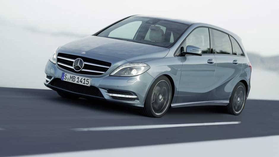 Com tantos itens de série, o Classe B faz jus ao nome Mercedes-Benz. <a href="https://beta-develop.quatrorodas.abril.com.br/carros/lancamentos/mercedes-benz-classe-b-637678.shtml" rel="migration">Leia mais</a> Com tantos itens de série, o Classe B faz jus ao nome Mercedes-Benz. <a href="https://beta-develop.quatrorodas.abril.com.br/carros/lancamentos/mercedes-benz-classe-b-637678.shtml" rel="migration">Leia mais</a>