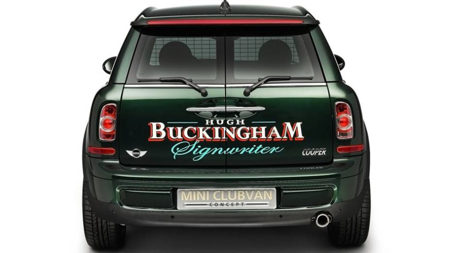 Carro ainda está na forma de protótipo | <a href="https://beta-develop.quatrorodas.abril.com.br/saloes/genebra/2012/mini-clubvan-678510.shtml" rel="migration">Leia mais</a>