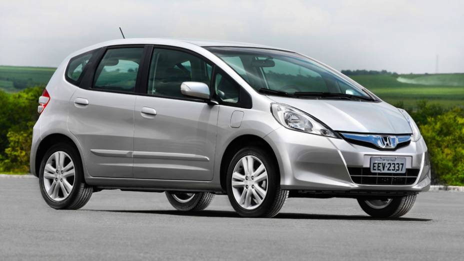 Minivan chegou à linha 2013 com discretas alterações | <a href="https://beta-develop.quatrorodas.abril.com.br/carros/lancamentos/honda-fit-2013-680204.shtml" rel="migration">Leia mais</a>