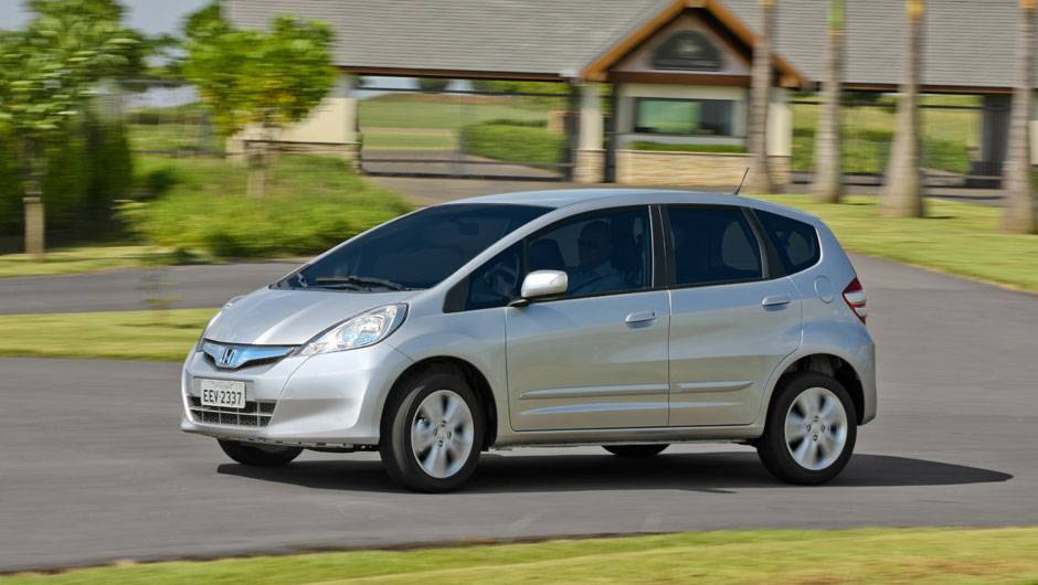 Preços vão de R$ 51.800 até R$ 67.720 | <a href="https://beta-develop.quatrorodas.abril.com.br/carros/lancamentos/honda-fit-2013-680204.shtml" rel="migration">Leia mais</a> Preços vão de R$ 51.800 até R$ 67.720 | <a href="https://beta-develop.quatrorodas.abril.com.br/carros/lancamentos/honda-fit-2013-680204.shtml" rel="migration">Leia mais</a>