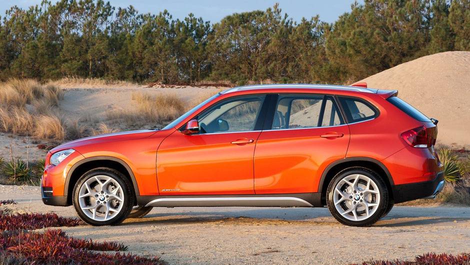 | <a href="https://beta-develop.quatrorodas.abril.com.br/saloes/nova-york/2012/bmw-x1-681222.shtml" rel="migration">Leia mais</a> | <a href="https://beta-develop.quatrorodas.abril.com.br/saloes/nova-york/2012/bmw-x1-681222.shtml" rel="migration">Leia mais</a>