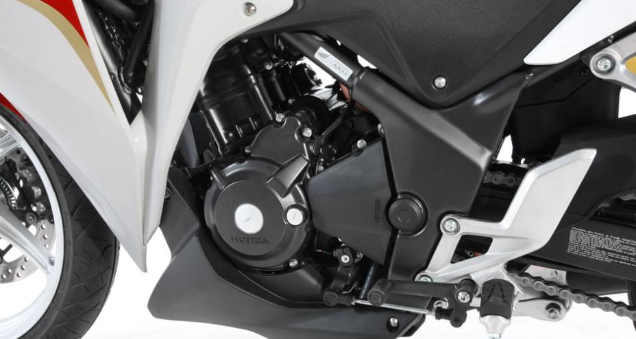 Propulsor de 250cc entrega 26,4 cv de pot&ecirc;ncia