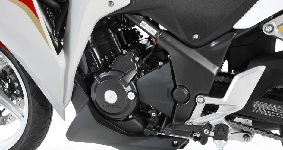 Propulsor de 250cc entrega 26,4 cv de potência Propulsor de 250cc entrega 26,4 cv de potência