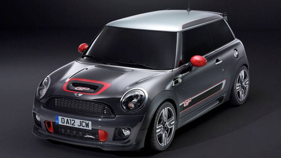 Nunca o adjetivo endiabrado serviu tão bem a um carro quanto no caso do John Cooper Works GP | <a href="https://beta-develop.quatrorodas.abril.com.br/saloes/paris/2012/mini-john-cooper-works-gp-702374.shtml" rel="migration">Leia mais</a> Nunca o adjetivo endiabrado serviu tão bem a um carro quanto no caso do John Cooper Works GP | <a href="https://beta-develop.quatrorodas.abril.com.br/saloes/paris/2012/mini-john-cooper-works-gp-702374.shtml" rel="migration">Leia mais</a>