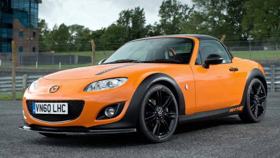 A preparação da Jota Sport conseguiu extrair mais de 200 cv do motor 2.0 aspirado | <a href="https://beta-develop.quatrorodas.abril.com.br/noticias/mazda-mostra-mx-5-especial-goodwood-324164_p.shtml" target="_blank" rel="migration">Leia mais</a>