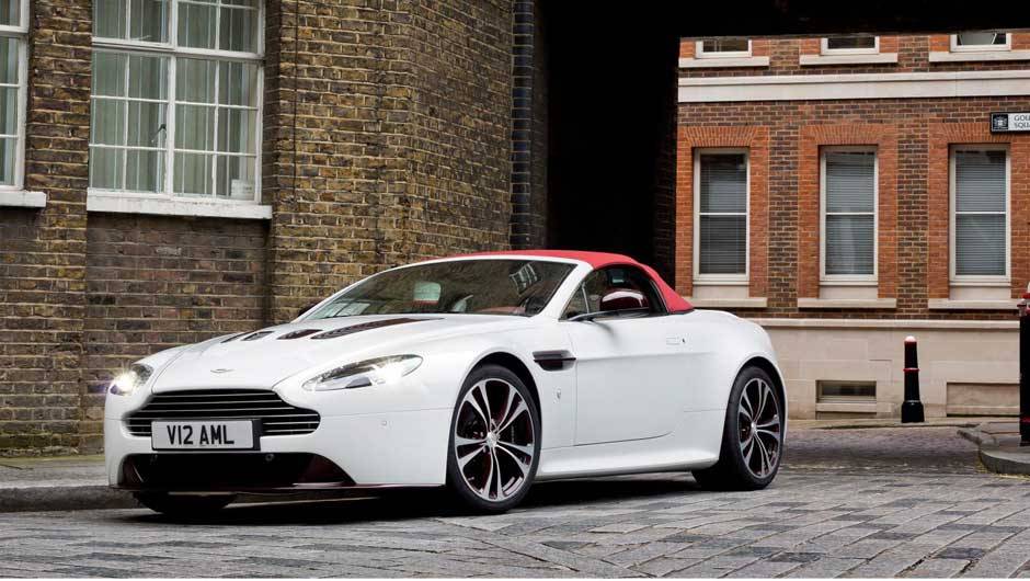 O torque m&aacute;ximo &eacute; de 65 mkgf | <a href="https://beta-develop.quatrorodas.abril.com.br/saloes/paris/2012/aston-martin-vantage-v12-roadster-703294.shtml" rel="migration">Leia mais</a>