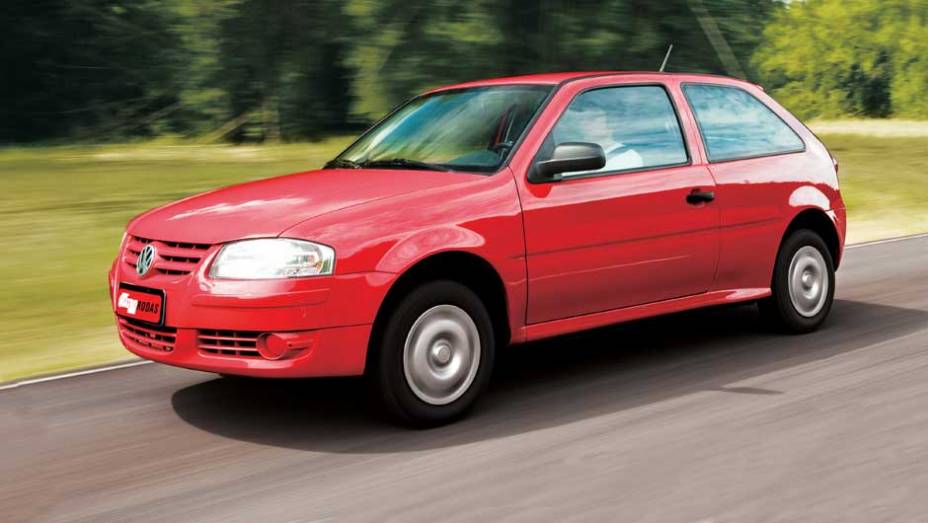 O ano de 2004 marcou a chegada do Gol Geração 4, nada mais do que uma leve reestilização do veterano modelo de 1995 | <a href="https://beta-develop.quatrorodas.abril.com.br/reportagens/classicos/gol-completa-35-anos-veja-10-curiosidades-863880.shtml" rel="migration">Leia mais</a> O ano de 2004 marcou a chegada do Gol Geração 4, nada mais do que uma leve reestilização do veterano modelo de 1995 | <a href="https://beta-develop.quatrorodas.abril.com.br/reportagens/classicos/gol-completa-35-anos-veja-10-curiosidades-863880.shtml" rel="migration">Leia mais</a>