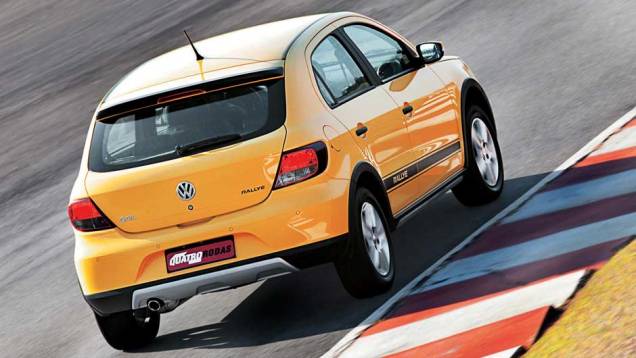 Atrás, o Gol guarda semelhanças com o cupê Scirocco, vendido apenas na Europa | <a href="https://beta-develop.quatrorodas.abril.com.br/reportagens/classicos/gol-completa-35-anos-veja-10-curiosidades-863880.shtml" rel="migration">Leia mais</a> Atrás, o Gol guarda semelhanças com o cupê Scirocco, vendido apenas na Europa | <a href="https://beta-develop.quatrorodas.abril.com.br/reportagens/classicos/gol-completa-35-anos-veja-10-curiosidades-863880.shtml" rel="migration">Leia mais</a>
