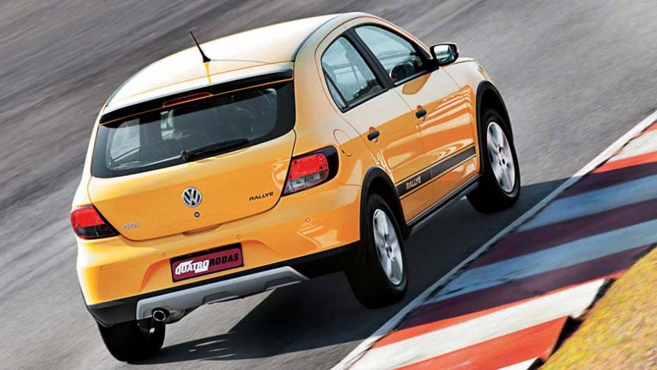 Atrás, o Gol guarda semelhanças com o cupê Scirocco, vendido apenas na Europa | <a href="https://beta-develop.quatrorodas.abril.com.br/reportagens/classicos/gol-completa-35-anos-veja-10-curiosidades-863880.shtml" rel="migration">Leia mais</a> Atrás, o Gol guarda semelhanças com o cupê Scirocco, vendido apenas na Europa | <a href="https://beta-develop.quatrorodas.abril.com.br/reportagens/classicos/gol-completa-35-anos-veja-10-curiosidades-863880.shtml" rel="migration">Leia mais</a>