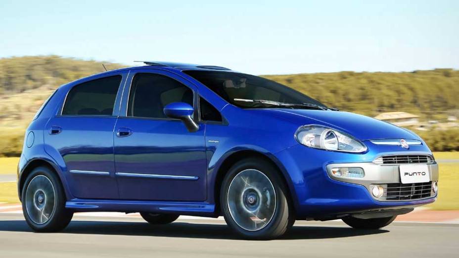 Quem n&atilde;o faz quest&atilde;o de tanto desempenho, mas gosta de um visual mais invocado deve ficar com a Sporting 1.8 | <a href="https://beta-develop.quatrorodas.abril.com.br/carros/lancamentos/fiat-punto-2013-693625.shtml" target="_blank" rel="migration">Leia mais</a>