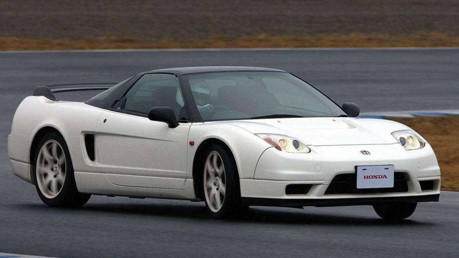 Em circuitos travados, Honda NSX conseguia rendimento igual ou superior a de rivais com motor sobrealimentado e com tra&ccedil;&atilde;o integral <a href="https://beta-develop.quatrorodas.abril.com.br/reportagens/classicos/japones-valente-828328.shtml" rel="migration">| Leia mais|</a> <a href="http" rel="migration"></a>