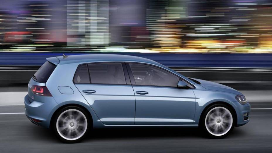 Novo Golf est&aacute; sendo exibido ao p&uacute;blico no Sal&atilde;o de Paris | <a href="https://beta-develop.quatrorodas.abril.com.br/saloes/paris/2012/golf-chega-setima-geracao-702391.shtml" rel="migration">Leia mais</a>