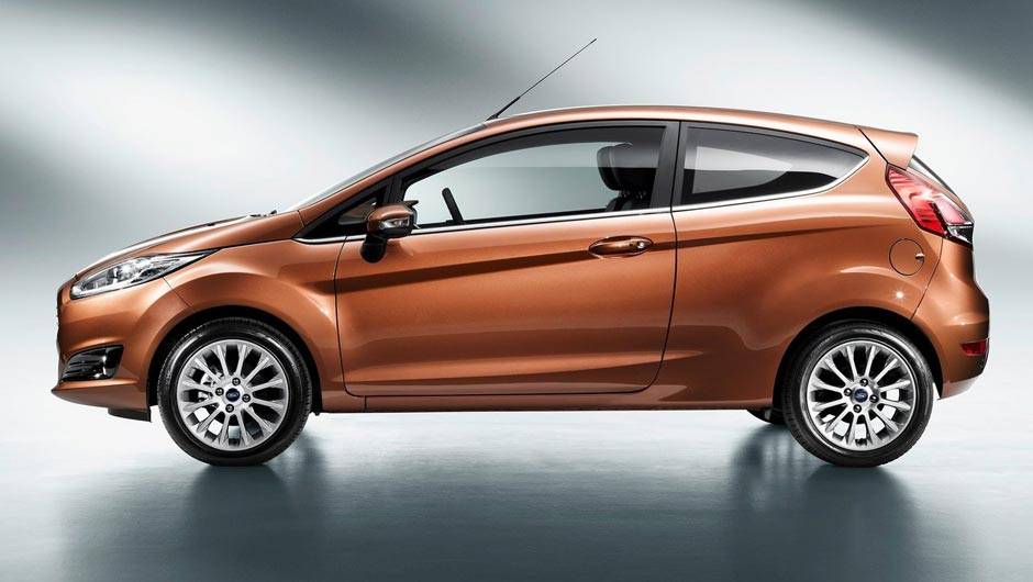 O hatch, que deverá ser fabricado no Brasil em 2013, passou por um facelift. | <a href="https://beta-develop.quatrorodas.abril.com.br/salao-do-automovel/2012/carros/fiesta-704046.shtml" rel="migration">Leia mais</a> O hatch, que deverá ser fabricado no Brasil em 2013, passou por um facelift. | <a href="https://beta-develop.quatrorodas.abril.com.br/salao-do-automovel/2012/carros/fiesta-704046.shtml" rel="migration">Leia mais</a>