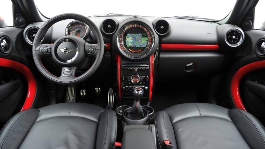 Espa&ccedil;o traseiro do modelo permanece inalterado