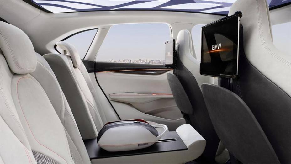 BMW Concept Active Tourer | <a href="https://beta-develop.quatrorodas.abril.com.br/saloes/paris/2012/bmw-concept-active-tourer-702454.shtml" rel="migration">Leia mais</a> BMW Concept Active Tourer | <a href="https://beta-develop.quatrorodas.abril.com.br/saloes/paris/2012/bmw-concept-active-tourer-702454.shtml" rel="migration">Leia mais</a>