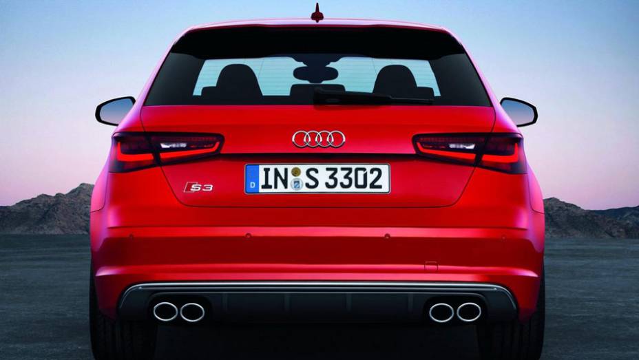 Novo Audi S3 | <a href="https://beta-develop.quatrorodas.abril.com.br/saloes/paris/2012/audi-s3-702744.shtml" rel="migration">Leia mais</a>
