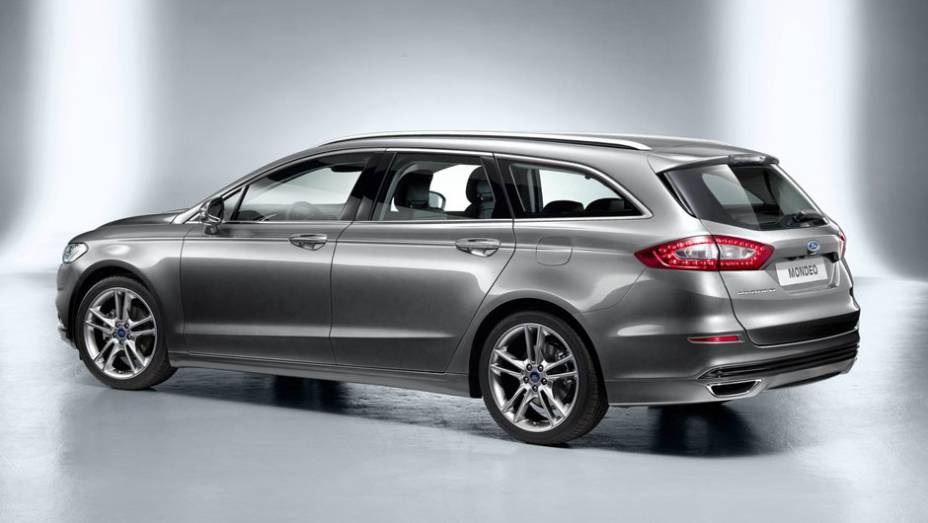 Uma versão com motor a diesel será lançada no futuro, mas a montadora não especificou o período. | <a href="%20https://beta-develop.quatrorodas.abril.com.br/saloes/paris/2012/ford-mondeo-702566.shtml" rel="migration">Leia mais</a> Uma versão com motor a diesel será lançada no futuro, mas a montadora não especificou o período. | <a href="%20https://beta-develop.quatrorodas.abril.com.br/saloes/paris/2012/ford-mondeo-702566.shtml" rel="migration">Leia mais</a>