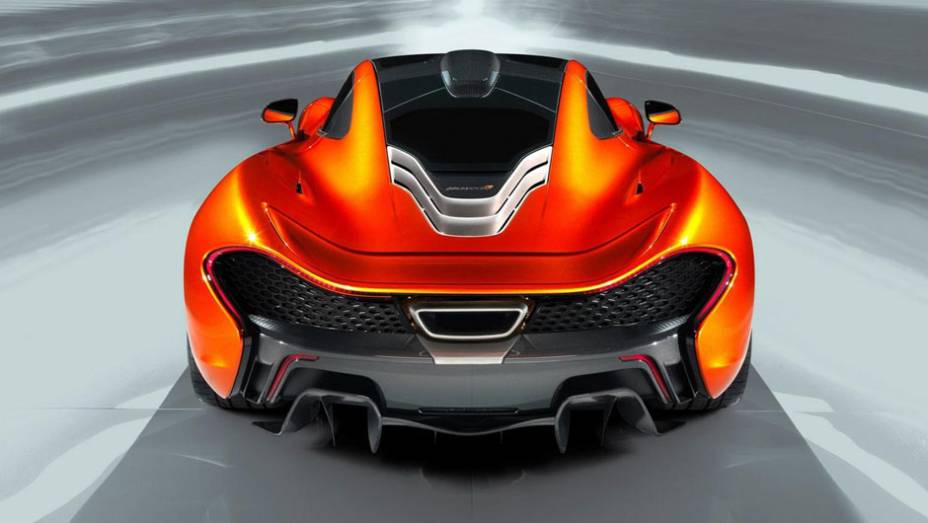McLaren P1 | <a href="https://beta-develop.quatrorodas.abril.com.br/saloes/paris/2012/mclaren-p1-702427.shtml" rel="migration">Leia mais</a>